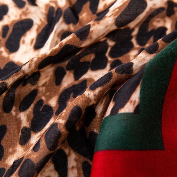 Vintage style Leopard print scarves and shawls, Women head covers brown black - Picture 2 of 3